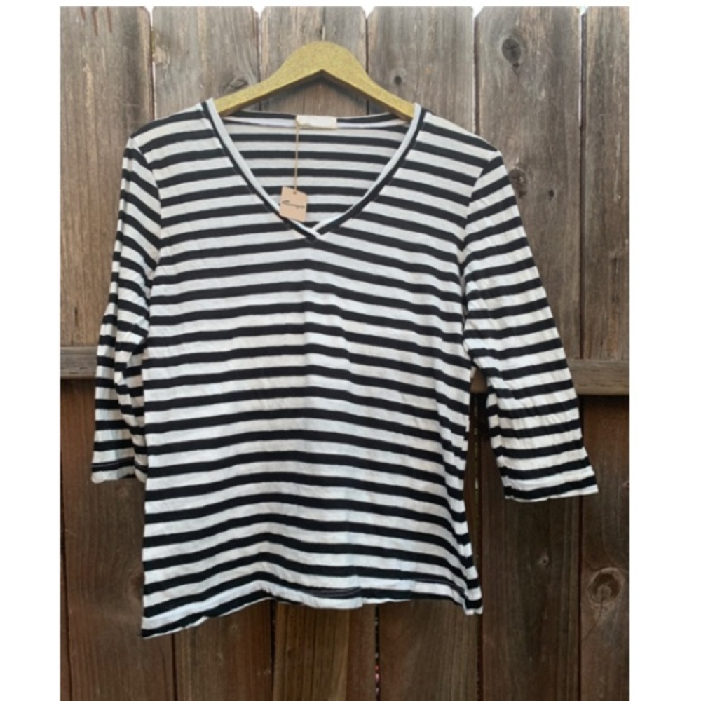CP Shades Judy V neck Tee 3/4 Sleeves NWT